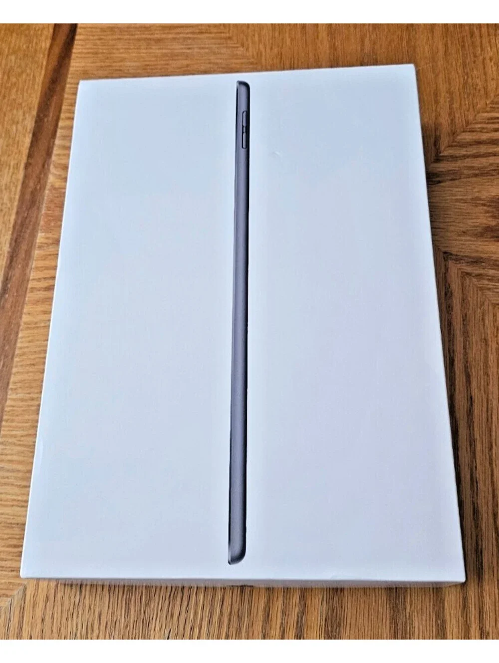 -Apple iPad (9th Generation) A2603 64 GB  bundle with speck case